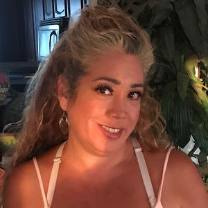 Meet your Posher, Stacy